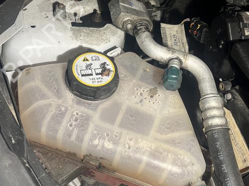 Ekspansjonstank FORD FIESTA VI (CB1, CCN) 1.5 TDCi (75 hp) 28668932