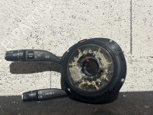 Used Steering column stalk MERCEDES-BENZ GLA-CLASS (X156) GLA 180 CDI / d (156.912) (109 hp) 25701685