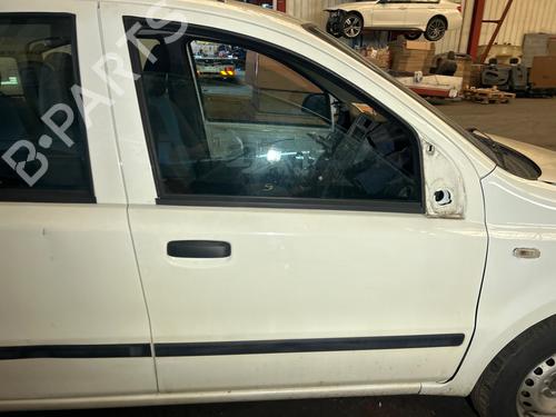 dr-hjre-fortil-fiat-panda-169_-2003-38776728 main image