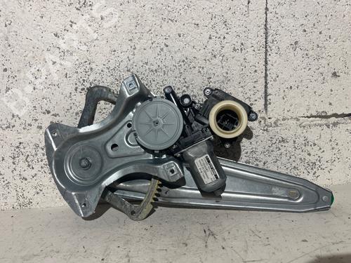 Rudehejsemekanisme venstre bagtil Rudehejsemekanisme venstre bagtil TOYOTA AVENSIS Saloon (_T27_) 1.8 VVT-i (ZRT271_, ZRT271R) (147 hp) 35989262 35989262