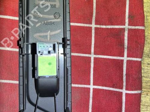 Used Right front window switch Right front window switch VW PASSAT B7 (362) 1.6 TDI (105 hp) 21864179 21864179