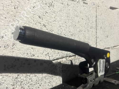 Used Hand brake Hand brake CITROËN AMI (9A_) Electric (9AZ2CA) (8 hp) 31318492 31318492