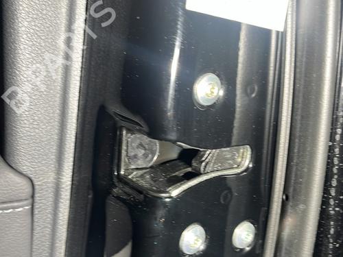 Used Front right lock HYUNDAI BAYON (BC3) 1.0 T-GDI 48V-Hybrid (101 hp) 26894304