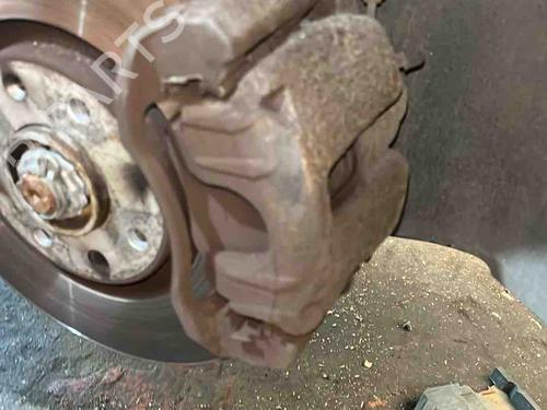 Used Right front brake caliper Right front brake caliper 36397364 36397364