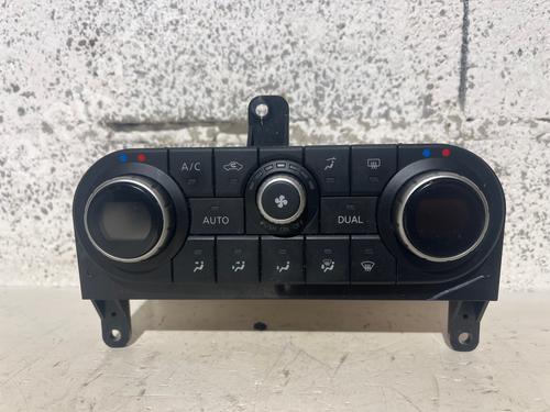Used Climate control Climate control NISSAN QASHQAI I (J10, NJ10) 1.6 dCi (130 hp) 34347377 34347377