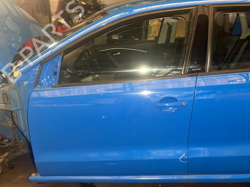 Used Left front door VW POLO V (6R1, 6C1) 1.4 TDI (75 hp) 25924011