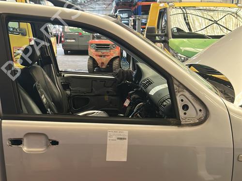 Used Right front door Right front door MERCEDES-BENZ M-CLASS (W163) ML 270 CDI (163.113) (163 hp) 20870774 20870774