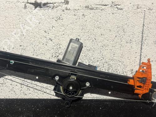 Front left window mechanism LANCIA DELTA III (844_) 1.4 (844.AXA1A) | BP31331300C22 - Image 3