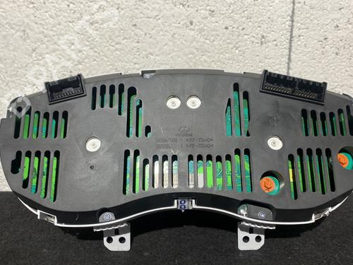 Used Instrument cluster Instrument cluster 20868500 20868500