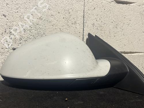Retrovisor direito Retrovisor direito OPEL INSIGNIA A Country Tourer (G09) 2.0 CDTi 4x4 (47) (194 hp) 26934595 26934595