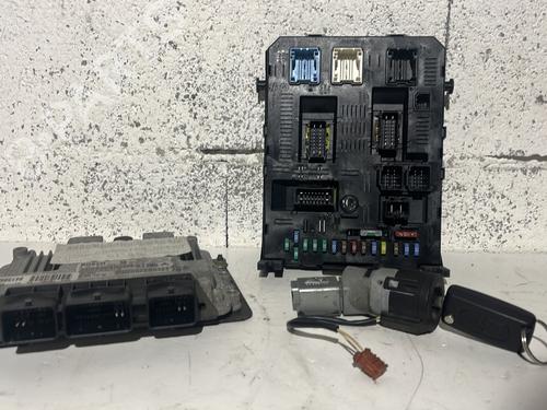 Electronic module PEUGEOT 307 Break (3E) 1.6 HDi 110 | BP32301336M83 - Image 2