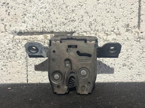 tailgate-lock-opel-astra-j-p10-2009-2010-2011-2012-2013-2014-2015-2016-28000239 main image