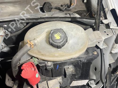 Serbatoio di espansione RENAULT MASTER III Van (FV) 2.3 dCi 100 FWD (FV0A, FV0B, FV0G, FV0K, FV0H) 217100015R
