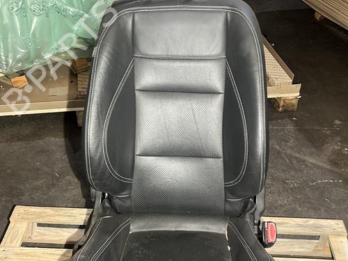 Used Right front seat RENAULT MEGANE III Coupe (DZ0/1_) 2.0 R.S. (265 hp) 29627451