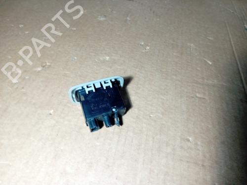 Used Right rear window switch Right rear window switch MERCEDES-BENZ B-CLASS Sports Tourer (W245) B 180 CDI (245.207) (109 hp) 21865991 21865991