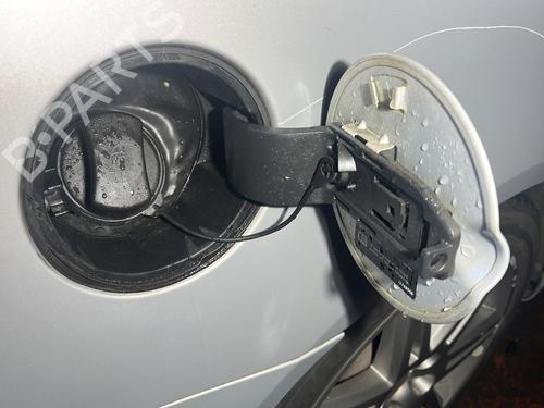 fuel-flap-cadillac-bls-wagon-2007-29974007 main image