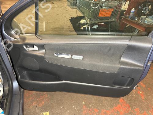 Used Front right panel Front right panel 38473163 38473163