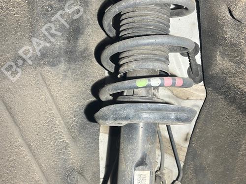 Left front shock absorber AUDI Q3 (8UB, 8UG) 2.0 TDI quattro | BP27389844M16 - Image 2