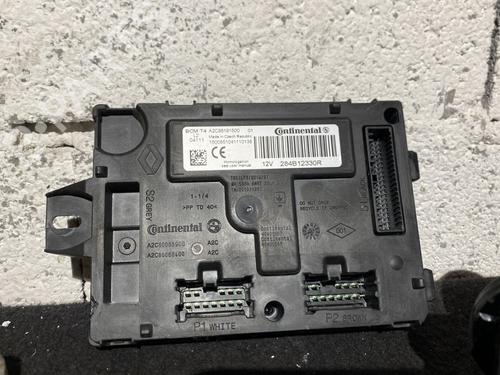 Used Electronic module Electronic module DACIA LODGY (JS_) 1.5 dCi (JSMC, JSAF) (107 hp) 24056897 24056897