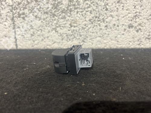 Used Right front window switch Right front window switch AUDI A3 Sportback (8PA) 1.6 (102 hp) 28216735 28216735