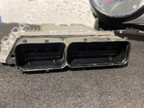 Used Electronic module Electronic module OPEL ZAFIRA TOURER C (P12) 2.0 CDTi (75) (165 hp) 22330701 22330701