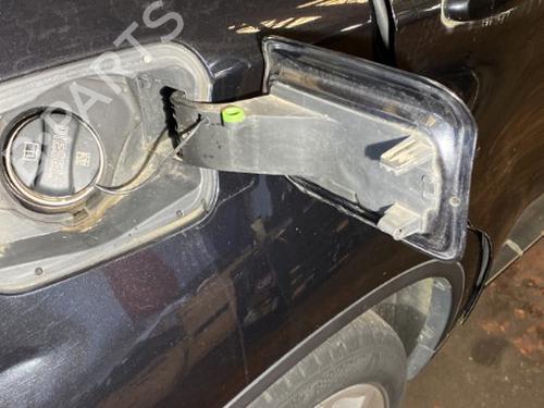Fuel flap BMW 3 (E90) 325 i | BP20872866C131 