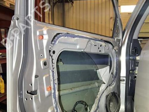 Left front door HYUNDAI TUCSON (JM) 2.0 CRDi All-wheel Drive | BP20859192C2 