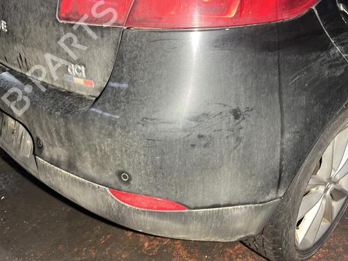 Pára-choques traseiro RENAULT MEGANE III Hatchback (BZ0/1_, B3_) 1.9 dCi (BZ0N, BZ0J) (131 hp) 32133736