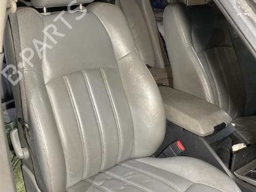 Sæde højre fortil CHRYSLER 300C Touring (LX, LE) 3.0 CRD (218 hp) 20872710