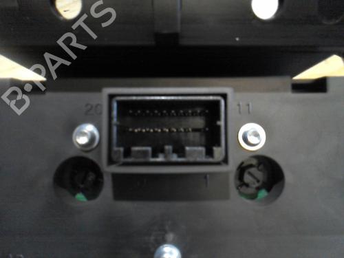 Used Instrument cluster JEEP CHEROKEE (KJ) 2.8 CRD 4x4 (150 hp) 20871907