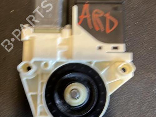 Rudehejsemotor bagstkærm højre RENAULT MEGANE III Hatchback (BZ0/1_, B3_) 1.6 dCi (BZ00, BZ12, BZ13) (130 hp) 21864459