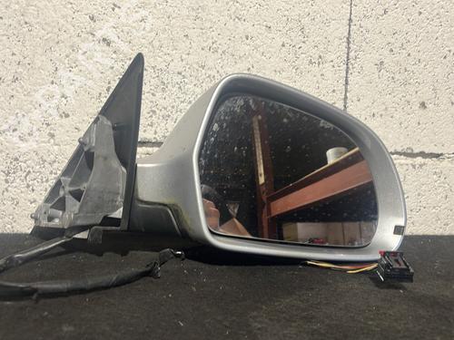 Used Right mirror AUDI A3 Sportback (8PA) 1.6 (102 hp) 28216684