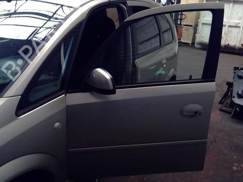 Used Left front door OPEL MERIVA A MPV (X03) 1.3 CDTI (E75) (75 hp) 20871710