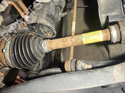 Used Right front driveshaft HYUNDAI BAYON (BC3) 1.0 T-GDI 48V-Hybrid (101 hp) 26894315
