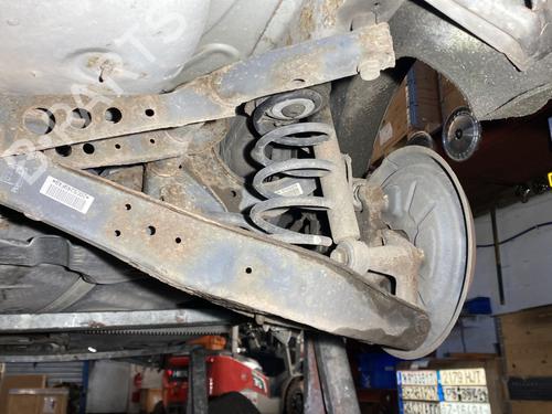 Used Rear axle Rear axle VW GOLF VI (5K1) 1.6 TDI (105 hp) 22523703 22523703