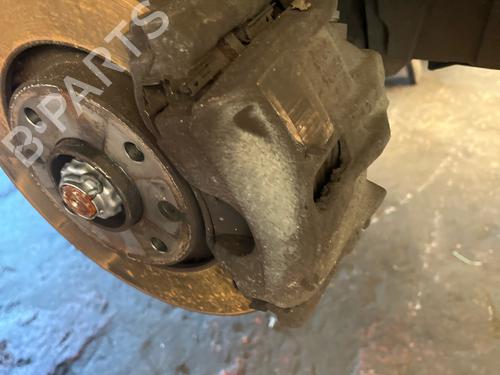 Used Right front brake caliper Right front brake caliper 36794336 36794336