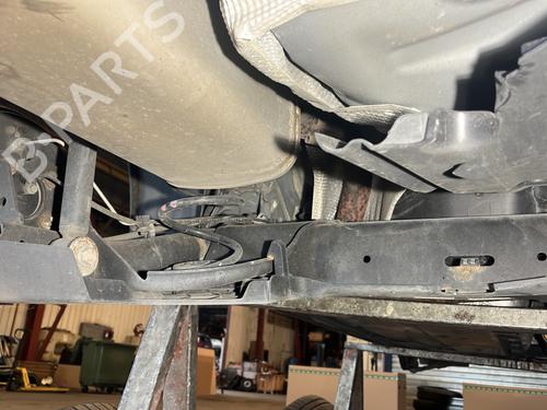 Used Rear axle RENAULT CLIO V (B7_) 1.0 TCe 100 (B7MT) (101 hp) 27221225