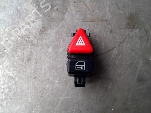 Used Warning switch MERCEDES-BENZ A-CLASS (W168) A 170 CDI (168.008) (90 hp) 21859505