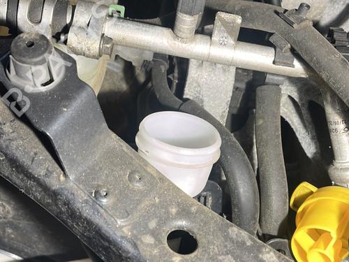 windscreen-washer-tank-renault-megane-iii-hatchback-bz01_-b3_-2008-33021058 main image