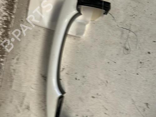 Poignée extérieure avant gauche PEUGEOT 308 II (LB_, LP_, LW_, LH_, L3_) 1.6 HDi (92 hp) 21862985