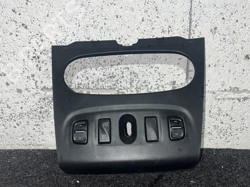 Switch DACIA SANDERO II 1.2 | BP32320712I30 - Image 3