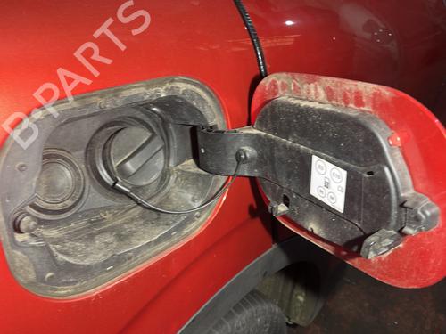 fuel-flap-renault-kadjar-ha_-hl_-2015-31214692 main image