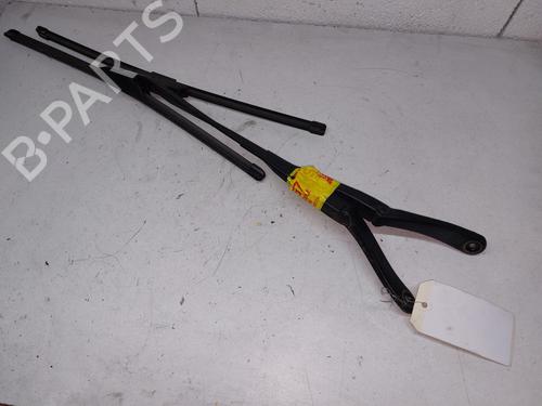 Used Front windshield wiper arm DACIA DUSTER (HS_) 1.5 dCi (HSAJ) (90 hp) 21860188