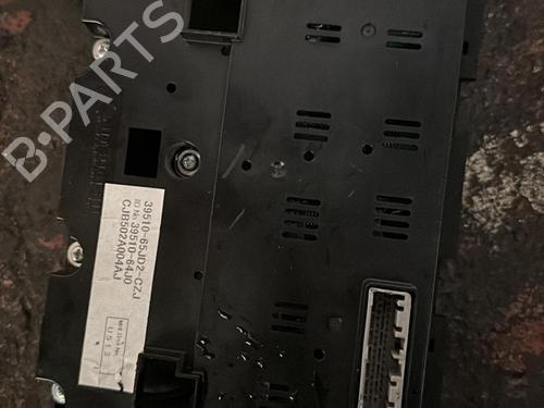 Used Climate control SUZUKI GRAND VITARA II (JT, TE, TD) 1.9 DDiS All-wheel Drive (JT419, TD44, JB419WD, JB419XD,... (129 hp) 20866812