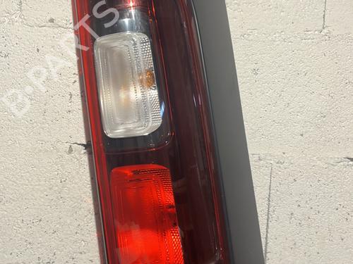Used Right taillight RENAULT TRAFIC III Van (FG_) 2.0 dCi 120 (FGMN) (120 hp) 27161611