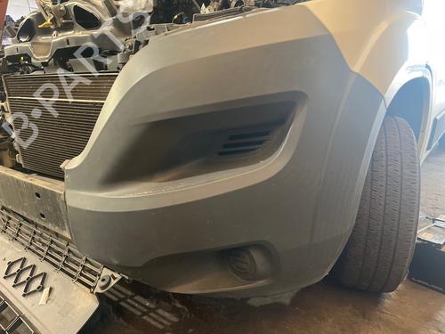 Used Front bumper Front bumper PEUGEOT BOXER Van 2.0 BlueHDi 130 (130 hp) 34556770 34556770
