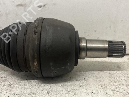 Used Left front driveshaft Left front driveshaft MERCEDES-BENZ B-CLASS Sports Tourer (W246, W242) B 200 CDI (246.201) (136 hp) 24401535 24401535