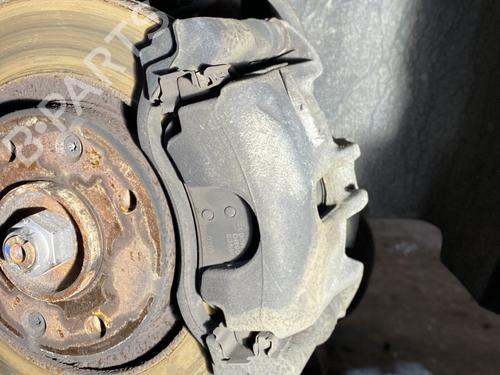 Used Right front brake caliper CITROËN C4 CACTUS 1.2 THP 110 (110 hp) 23904869