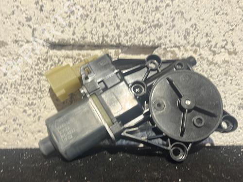 Rudehejsemotor forskærm højre FORD FIESTA VI (CB1, CCN) 1.5 TDCi (75 hp) 28673266