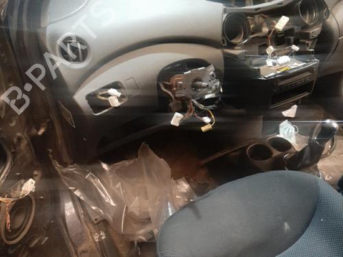 Used Dashboard TOYOTA YARIS (_P1_) 1.4 D-4D (NLP10_, NLP10R) (75 hp) 20871793